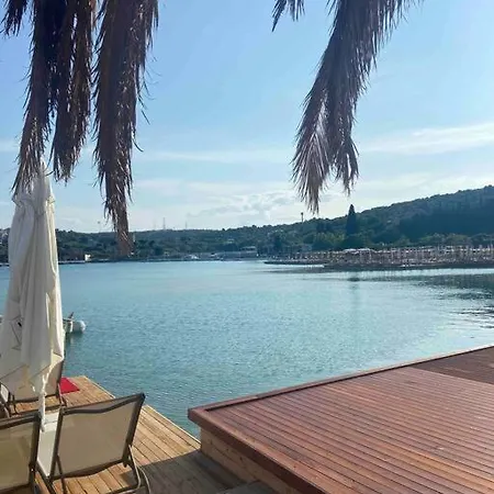 Cesme Dalyan'da Ayayorgiye 5 Dk Uzaklikta بيت للعطل Dalyankoy (Aegean)