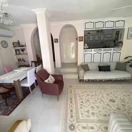Cesme Dalyan'da Ayayorgiye 5 Dk Uzaklikta Holiday home Dalyankoy (Aegean)